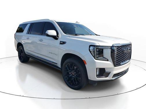 2023 GMC Yukon XL Denali Ultimate