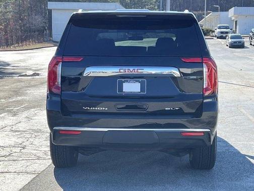 2024 GMC Yukon XL SLT
