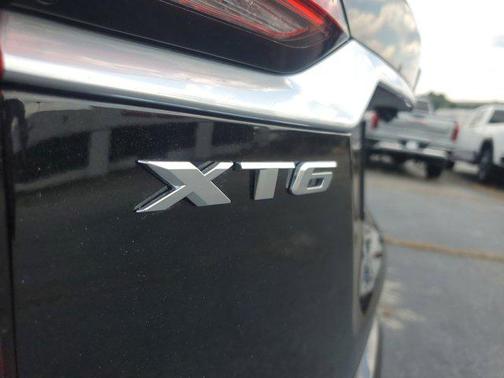 2022 Cadillac XT6 Premium Luxury FWD