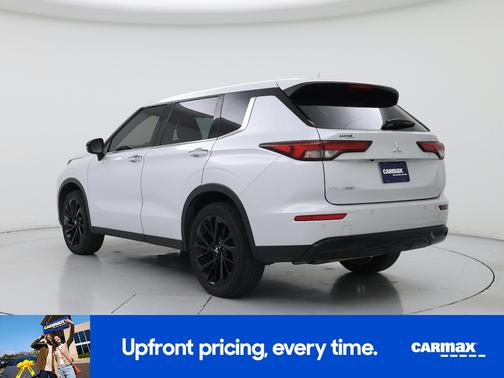 2022 Mitsubishi Outlander Black Edition