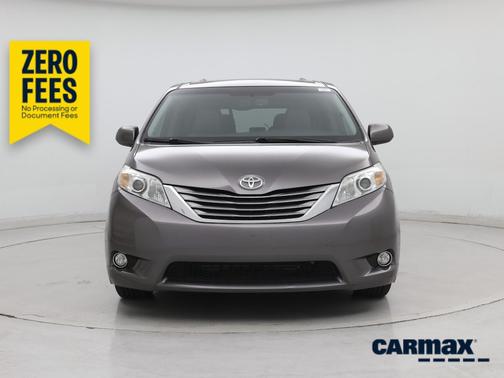 Gray 2017 Toyota Sienna XLE Premium