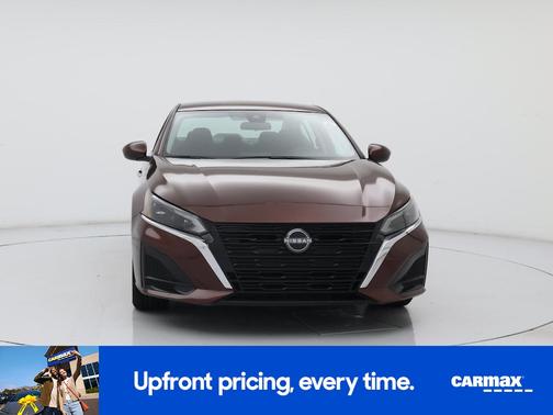 2023 Nissan Altima SV