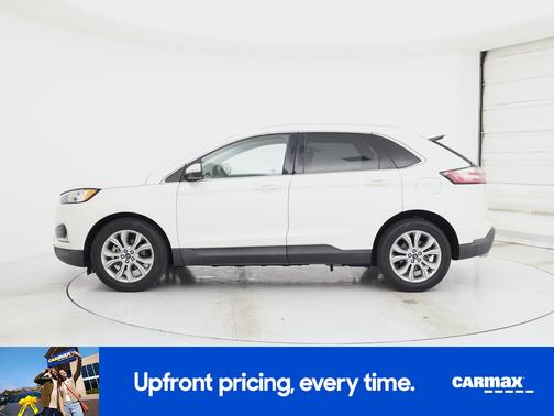 White 2019 Ford Edge Titanium