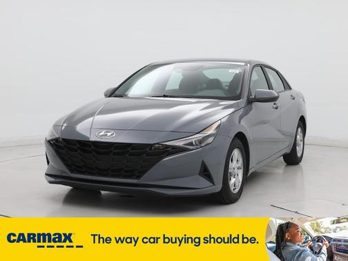 2022 Hyundai ELANTRA SE