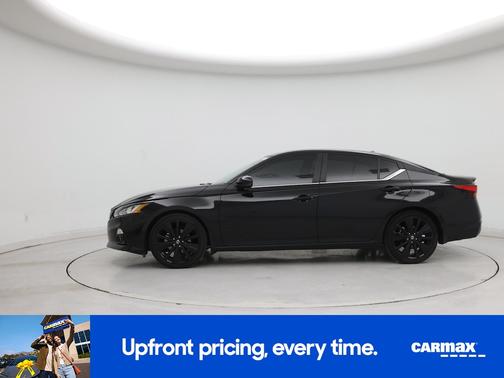 2022 Nissan Altima SR