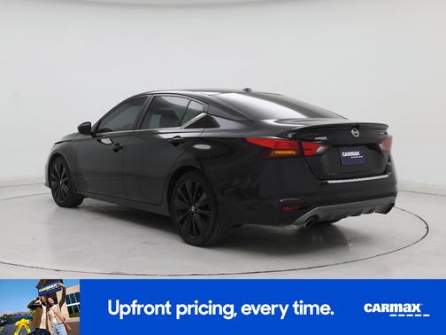 2022 Nissan Altima SR