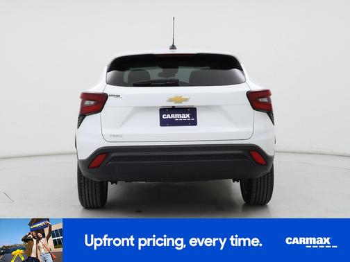 White 2025 Chevrolet Trax LS