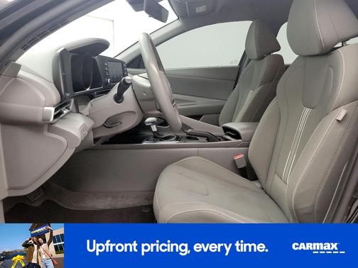 Black 2023 Hyundai ELANTRA SEL