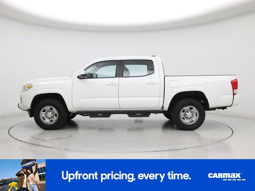 2017 Toyota Tacoma SR