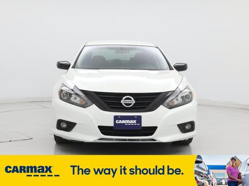 2017 Nissan Altima SR