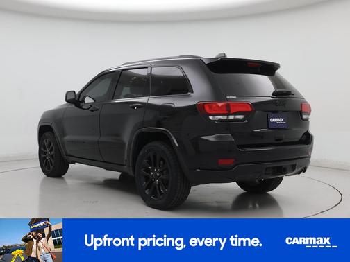 Black 2017 Jeep Grand Cherokee Altitude