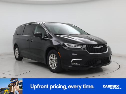 Black 2024 Chrysler Pacifica Touring L