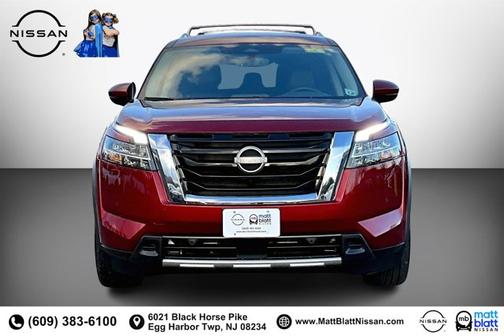 2024 Nissan Pathfinder SL