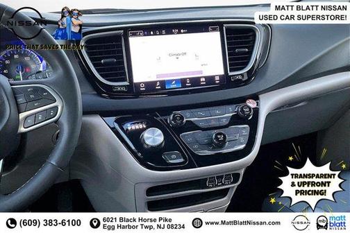 2024 Chrysler Pacifica Touring-L