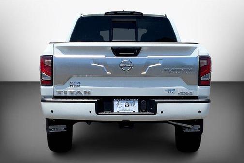 2023 Nissan Titan Platinum Reserve