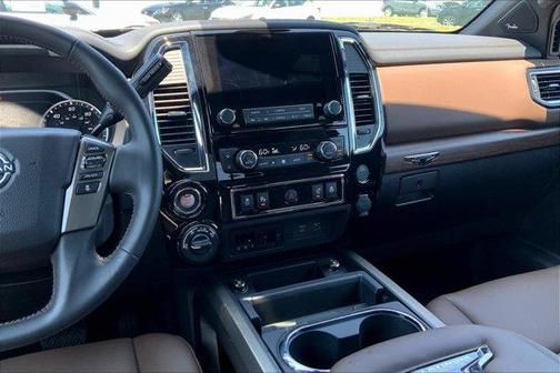 2023 Nissan Titan Platinum Reserve