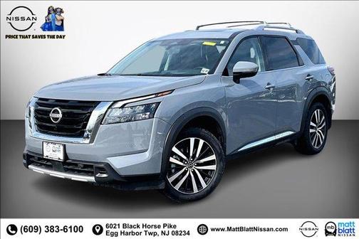 Boulder Gray Metallic 2025 Nissan Pathfinder Platinum
