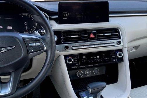 2024 Genesis G70 2.5T