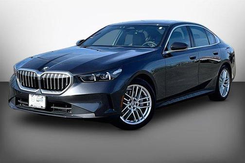 Dark Graphite Metallic 2025 BMW 530 i xDrive