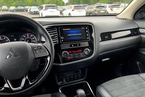 2019 Mitsubishi Outlander SE