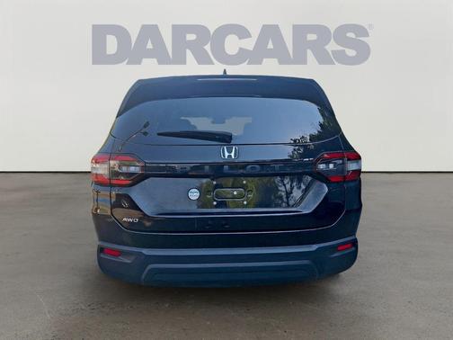 Crystal Black Pearl 2023 Honda Pilot AWD LX