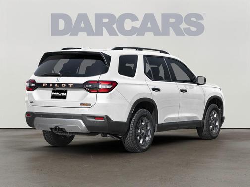 Platinum White Pearl 2026 Honda Pilot TrailSport