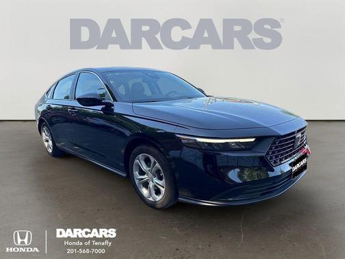 Crystal Black Pearl 2023 Honda Accord LX 1.5T