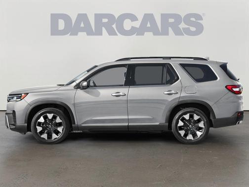 Solar Silver Metallic 2026 Honda Pilot Elite