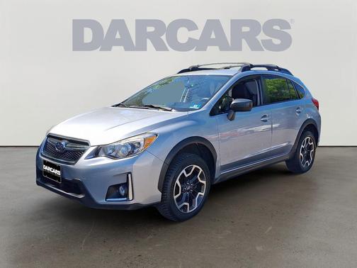 Ice Silver Metallic 2016 Subaru Crosstrek 2.0i