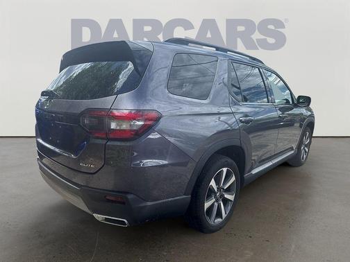 Sonic Gray Pearl 2025 Honda Pilot Elite