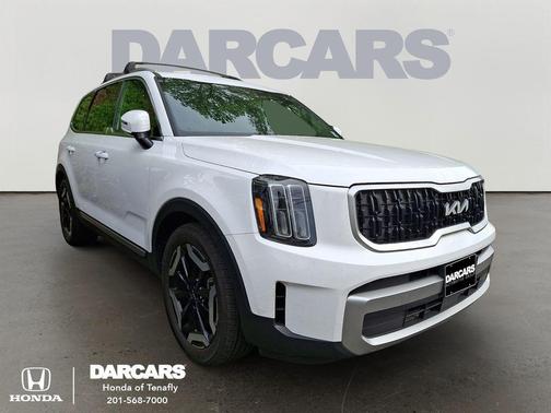 Glacial White Pearl 2023 Kia Telluride EX