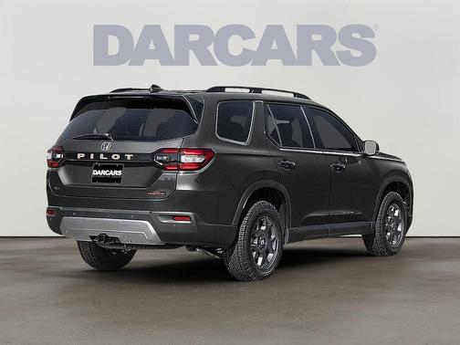 Crystal Black Pearl 2026 Honda Pilot TrailSport
