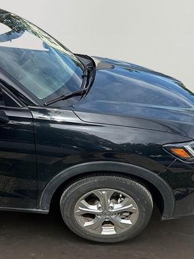 Crystal Black Pearl 2023 Honda HR-V LX