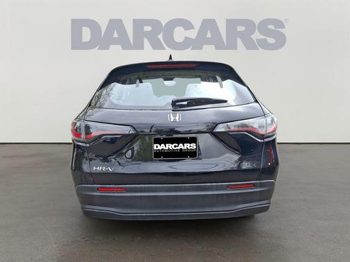 Crystal Black 2023 Honda HR-V LX