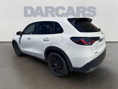 Platinum White Pearl 2024 Honda HR-V Sport
