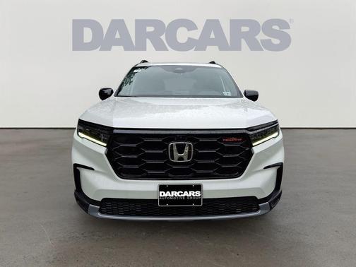 Platinum White Pearl 2023 Honda Pilot AWD TrailSport