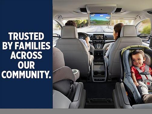 Platinum White 2024 Honda HR-V Sport