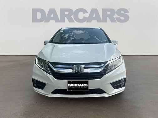 White Diamond Pearl 2018 Honda Odyssey EX-L