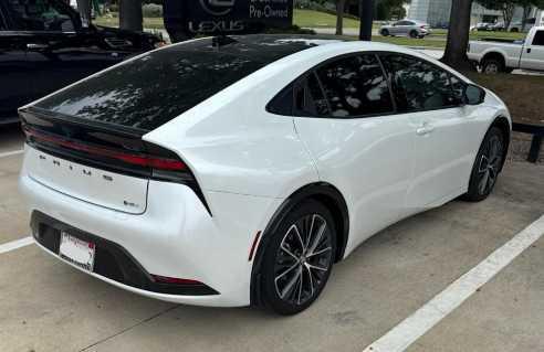2024 Toyota Prius XLE