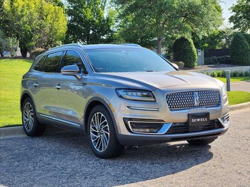 2019 Lincoln Nautilus Reserve