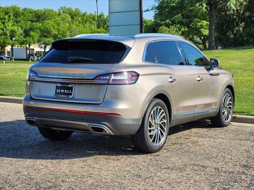 2019 Lincoln Nautilus Reserve