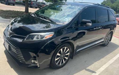 2020 Toyota Sienna Limited Premium