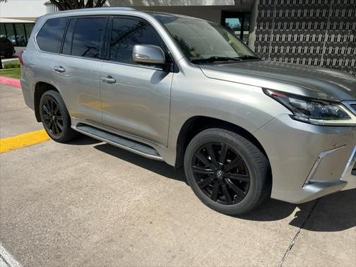 2020 Lexus LX 570 Three-Row