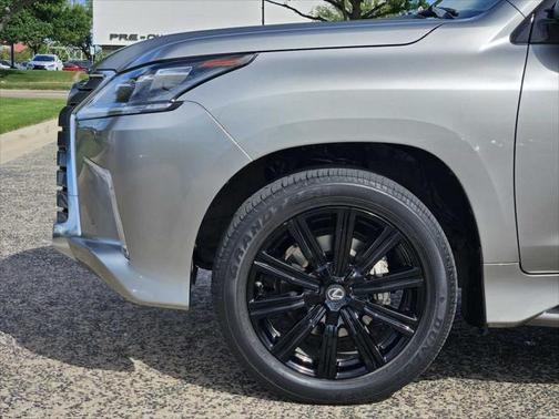 2020 Lexus LX 570 Three-Row