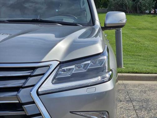 2020 Lexus LX 570 Three-Row