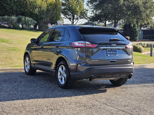 2019 Ford Edge SE