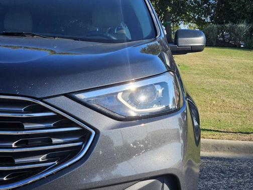 2019 Ford Edge SE