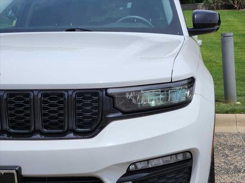 2023 Jeep Grand Cherokee Limited X