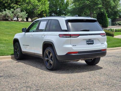 2023 Jeep Grand Cherokee Limited X