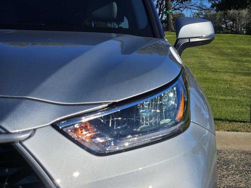 2020 Toyota Highlander Hybrid XLE